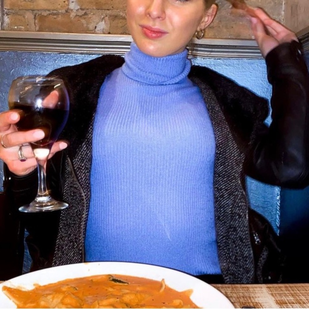 Old Navy blue turtleneck sweater size small